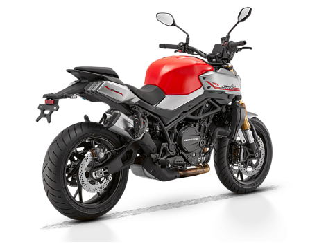 Мотоцикл QJ SRK 900