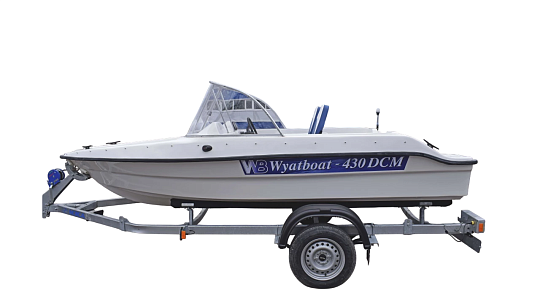 Катер пластиковый WYATBOAT-430 DCM (килевая)